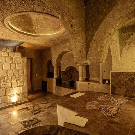 Oread Cave Otel 3*
