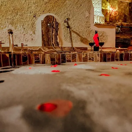 Oread Cave 3*