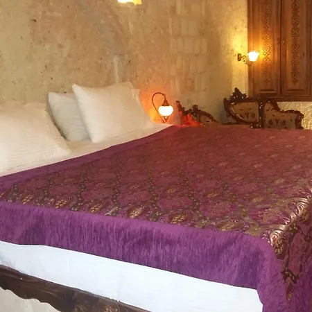 Oread Cave ホテル 3*