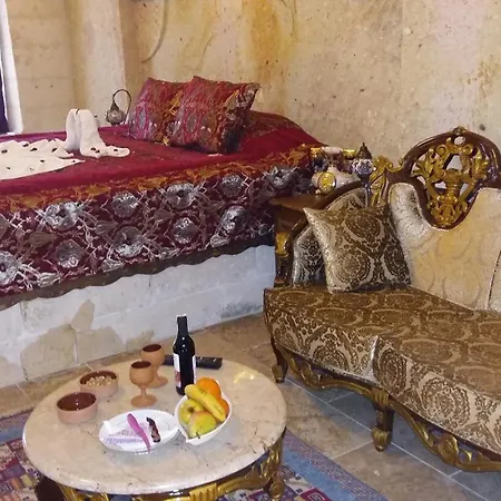 Hotel Oread Cave 3*