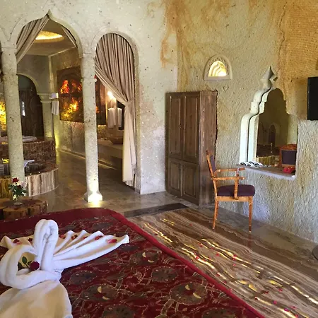 Oread Cave Hotel 3*