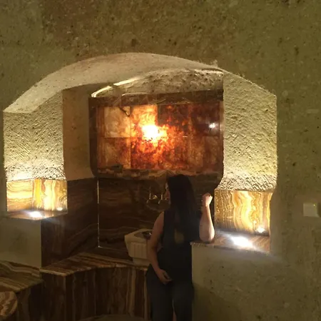 Oread Cave Otel 3*