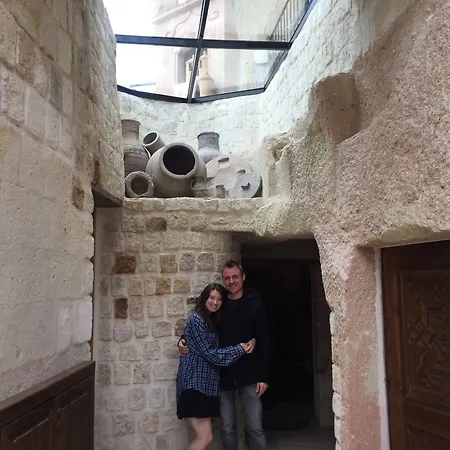 Oread Cave Otel 3*