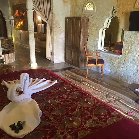 Otel Oread Cave