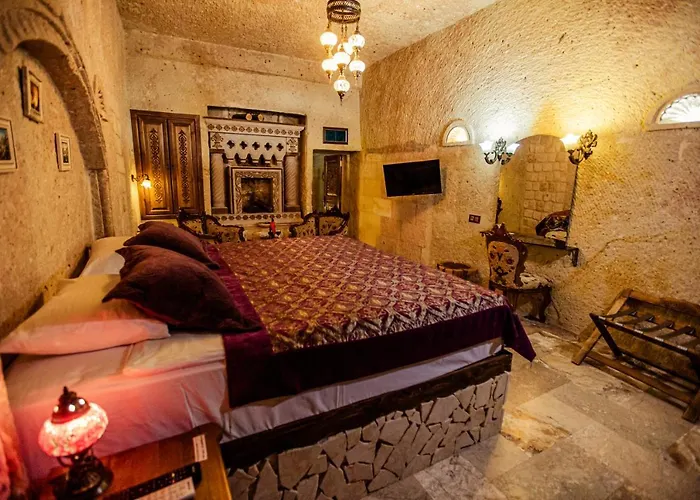 فندق Oread Cave 3*