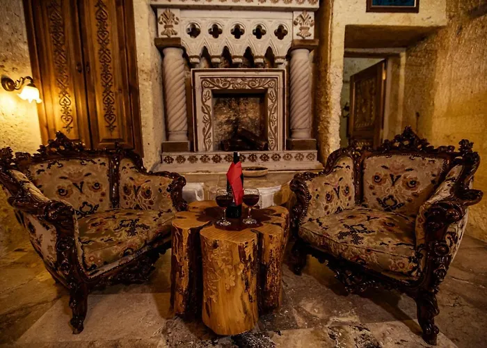 Oread Cave فندق 3*