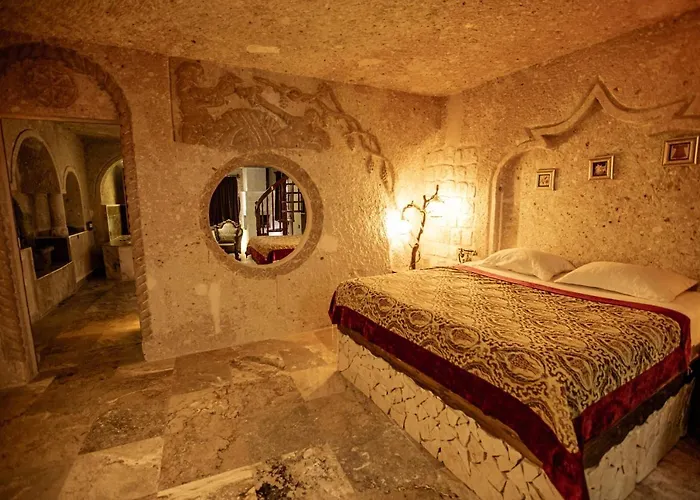 Oread Cave فندق أوروغوبْ