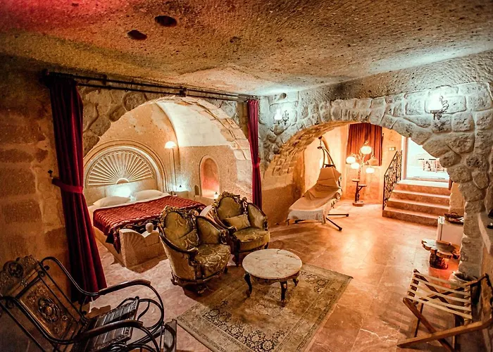 Oread Cave فندق 3*