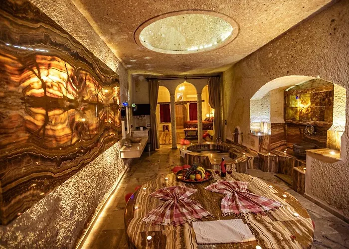 Oread Cave فندق أوروغوبْ