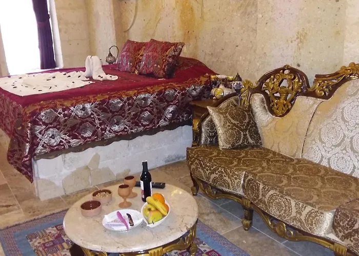 فندق Oread Cave 3*