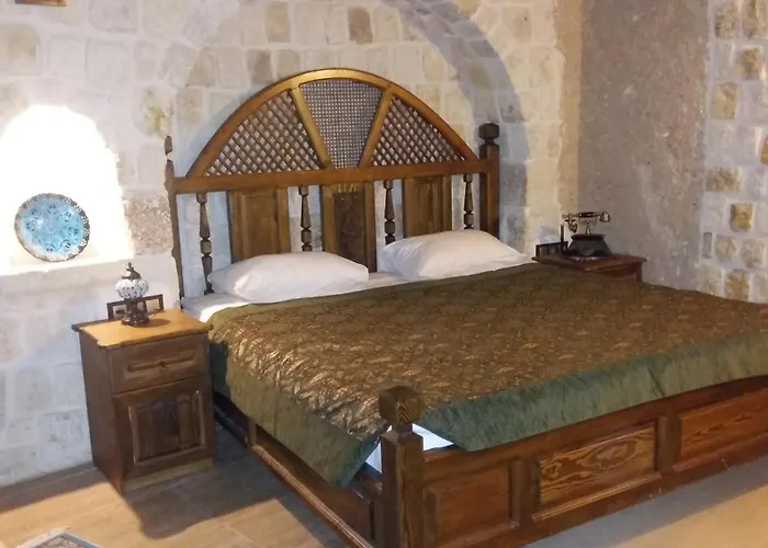 Hotel Oread Cave 3*